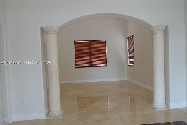 18125 NW 89th Ct, Hialeah, FL 33018