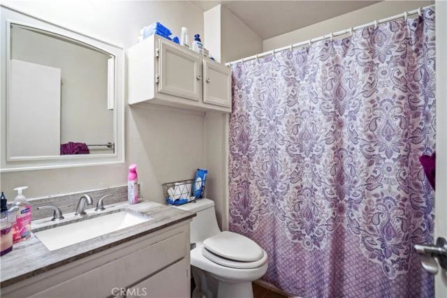 22855 Vanowen, West Hills, CA 91307