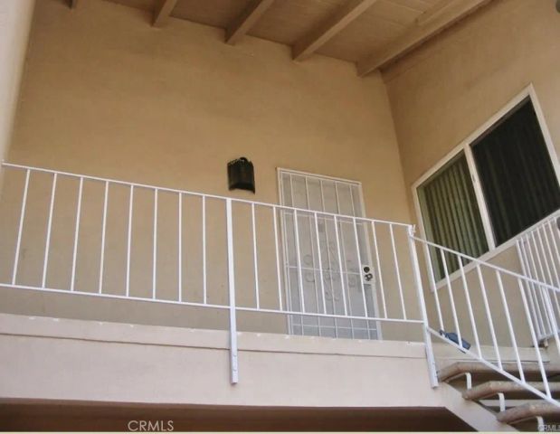 22855 Vanowen, West Hills, CA 91307