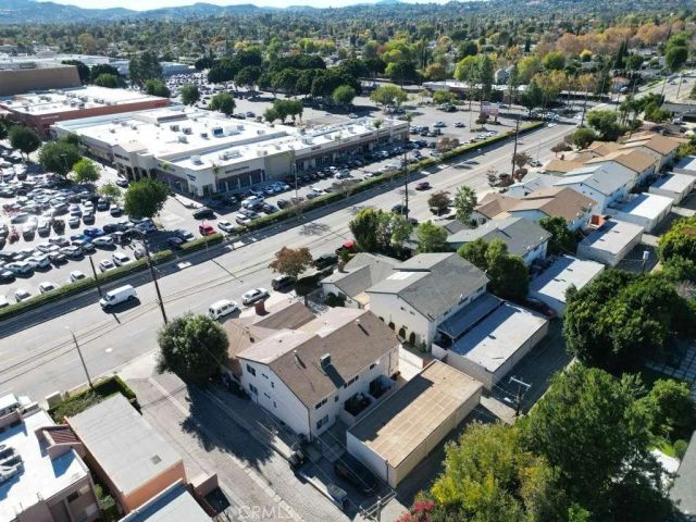 22855 Vanowen, West Hills, CA 91307