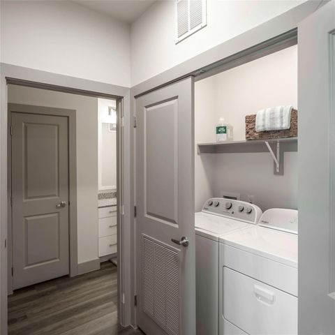 13958 Cottingham Road 8306, Houston, TX 77048