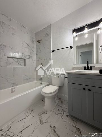 7923 Langport, San Antonio, TX 78239