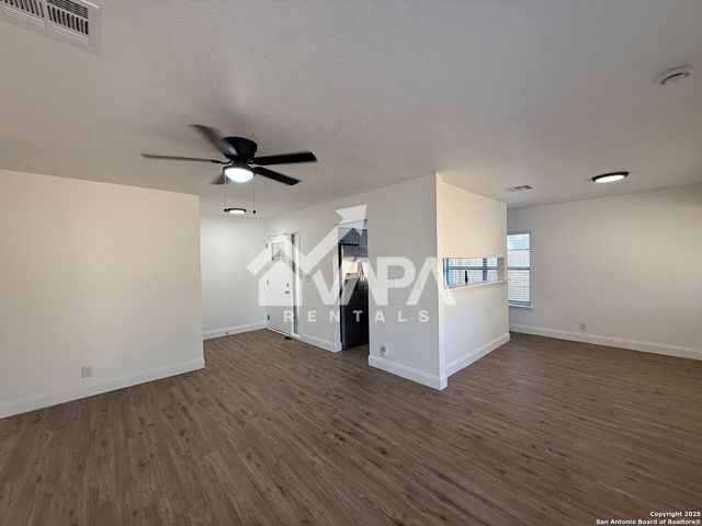 7923 Langport, San Antonio, TX 78239