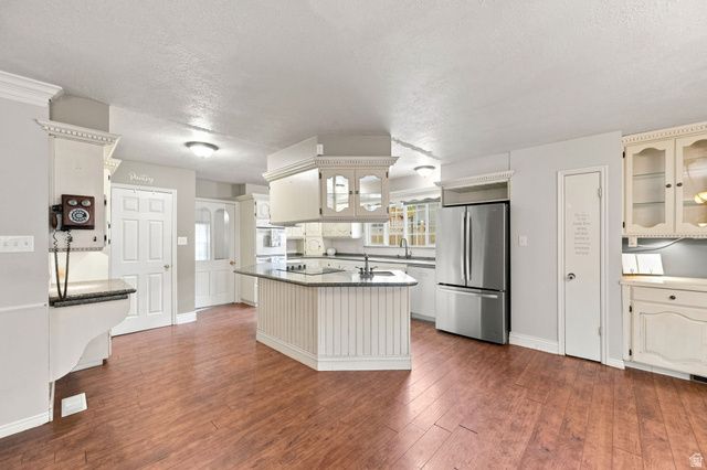 262 E CENTER ST, Bountiful, UT 84010