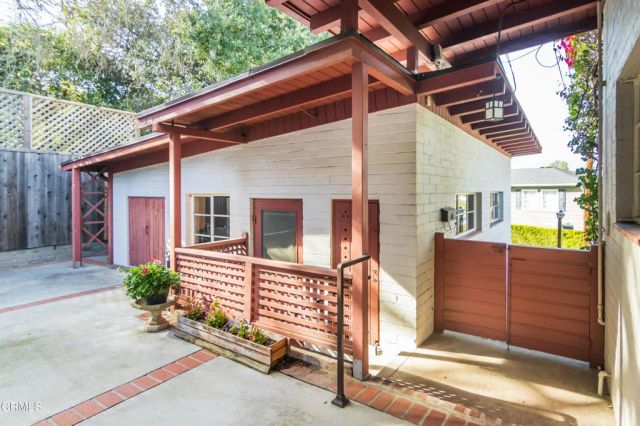 50 Grace Terrace, Pasadena, CA 91105