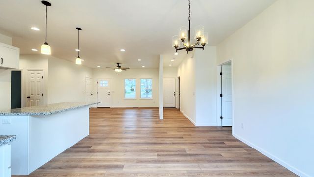 4046 W Juno Street, Springfield, MO 65802