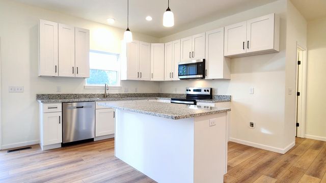 4046 W Juno Street, Springfield, MO 65802