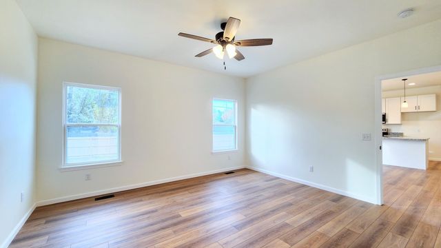 4046 W Juno Street, Springfield, MO 65802