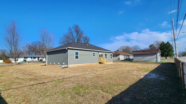 4046 W Juno Street, Springfield, MO 65802