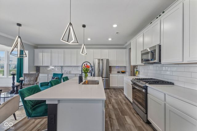 15948 Black Willow Lane, Fishers, IN 46040