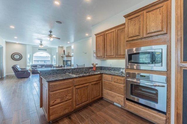 2188 Ridge Rider Road, Bradley, CA 93426