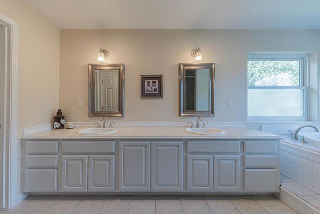 2188 Ridge Rider Road, Bradley, CA 93426