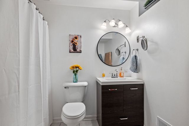 12351 W Warren Drive, Mokena, IL 60448