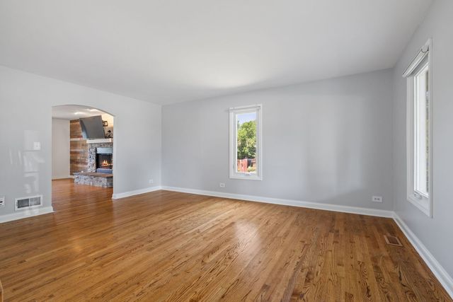 12351 W Warren Drive, Mokena, IL 60448