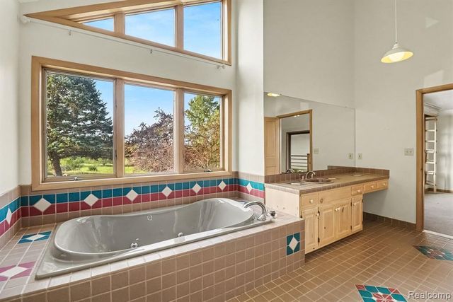 10250 Eagle Road, Davisburg, MI 48350