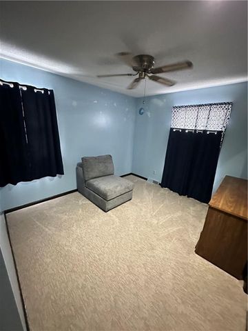 10817 W 70th Terrace, Shawnee, KS 66203