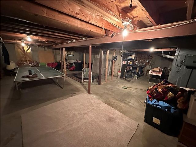 10817 W 70th Terrace, Shawnee, KS 66203