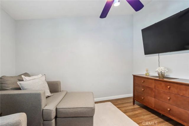 1107 E Walnut Avenue, Glendora, CA 91741