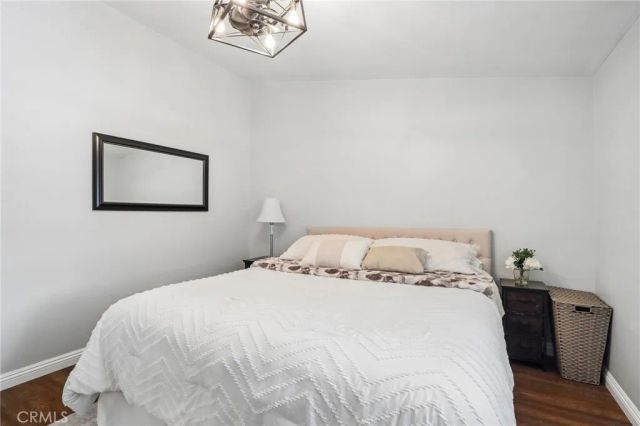 1107 E Walnut Avenue, Glendora, CA 91741