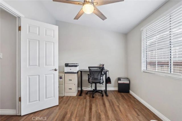 1107 E Walnut Avenue, Glendora, CA 91741