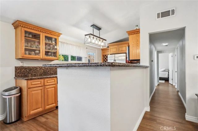 1107 E Walnut Avenue, Glendora, CA 91741