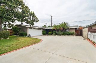 1107 E Walnut Avenue, Glendora, CA 91741