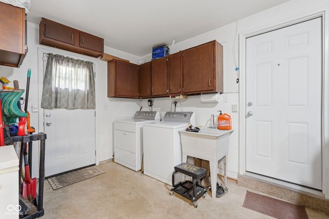 6070 S 1000 E, Brazil, IN 47834