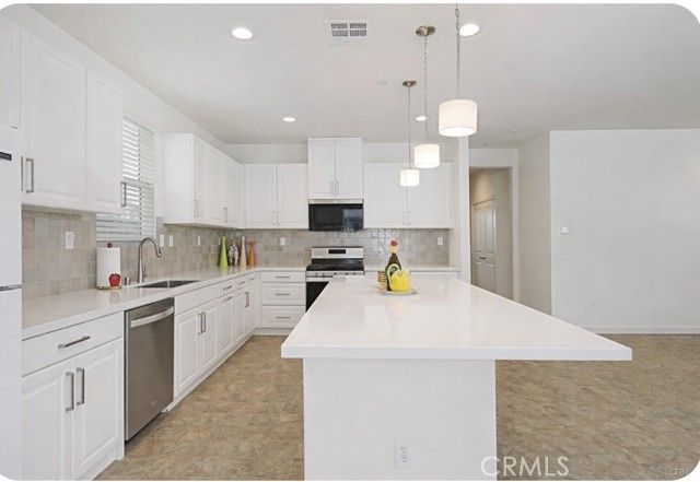 36225 Beacon Light, Wildomar, CA 92595