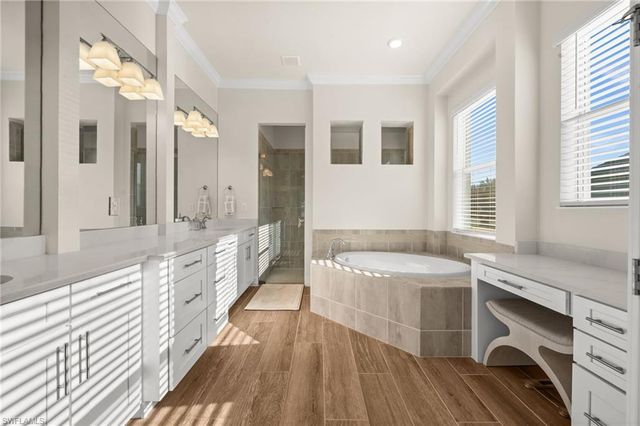 14352 Blue Bay CIR, Fort Myers, FL 33913