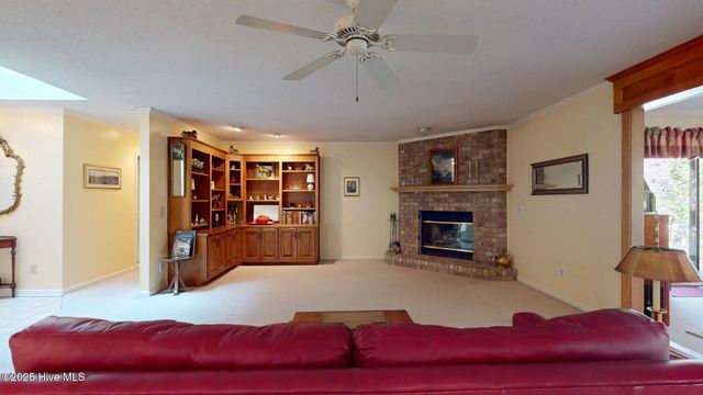 57 Cardinal Drive, Carthage, NC 28327