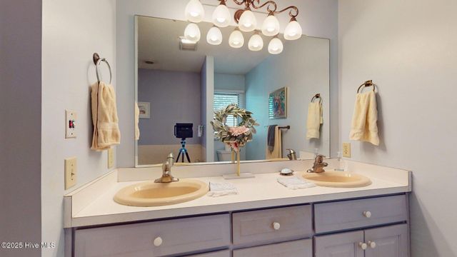 57 Cardinal Drive, Carthage, NC 28327