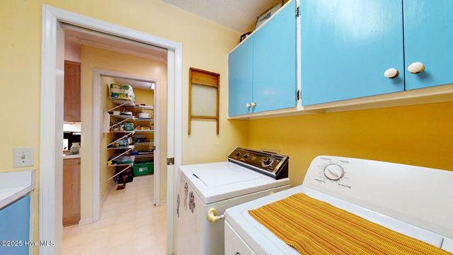 57 Cardinal Drive, Carthage, NC 28327