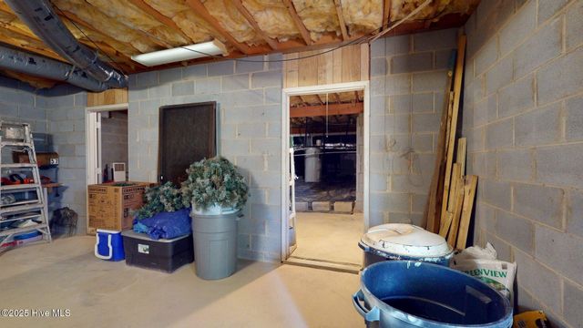 57 Cardinal Drive, Carthage, NC 28327