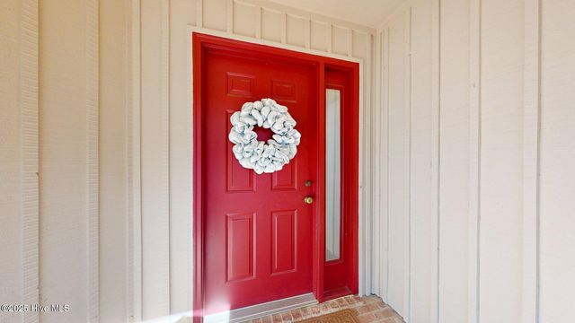 57 Cardinal Drive, Carthage, NC 28327