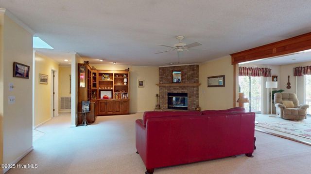 57 Cardinal Drive, Carthage, NC 28327