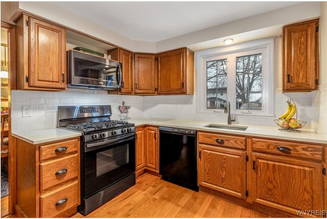 390 Brookshire Road, Porter, NY 14174