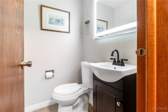 390 Brookshire Road, Porter, NY 14174