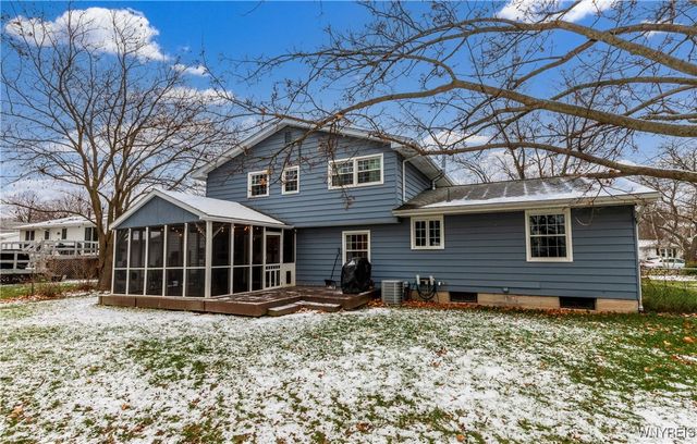 390 Brookshire Road, Porter, NY 14174