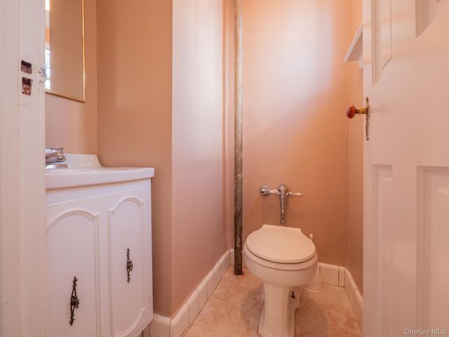 7363 195th Street, Fresh Meadows, NY 11366