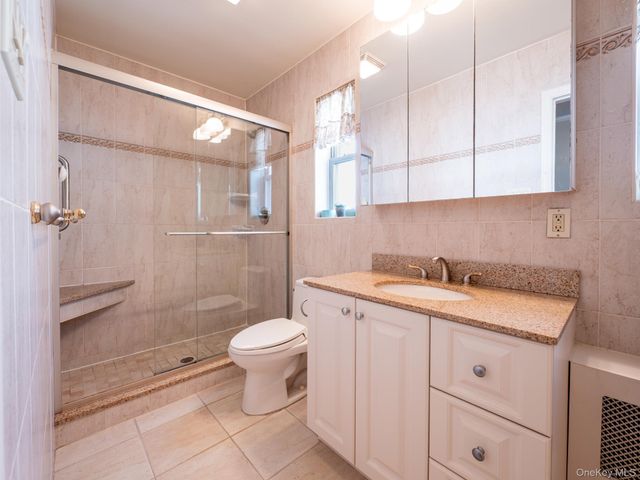 7363 195th Street, Fresh Meadows, NY 11366