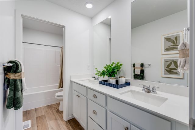 24874 N Snowy Owl Loop, Liberty Lake, WA 99019