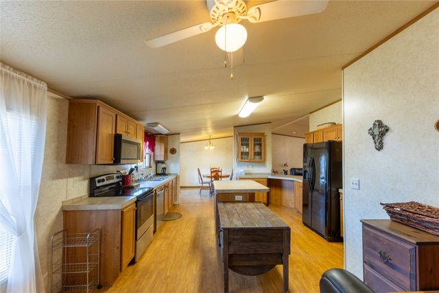 3033 Steepleridge Circle, Granbury, TX 76048