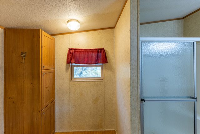 3033 Steepleridge Circle, Granbury, TX 76048