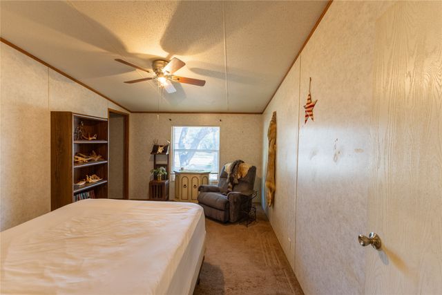 3033 Steepleridge Circle, Granbury, TX 76048