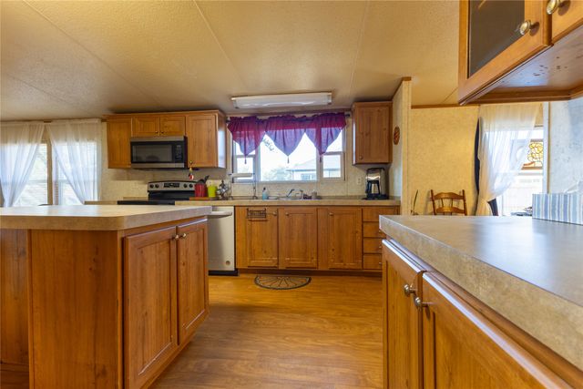 3033 Steepleridge Circle, Granbury, TX 76048