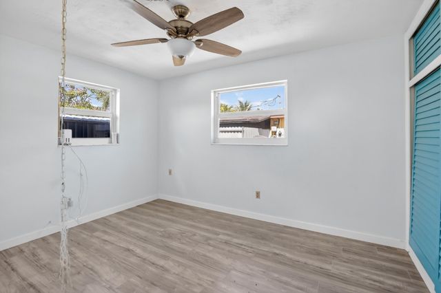 7571 NW 1st Court, Pembroke Pines, FL 33024