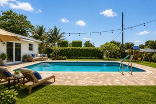 7571 NW 1st Court, Pembroke Pines, FL 33024