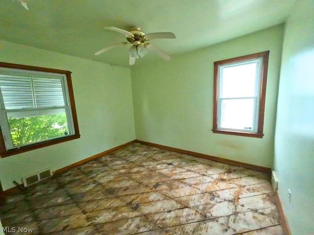 3915 E 189th Street, Cleveland, OH 44122