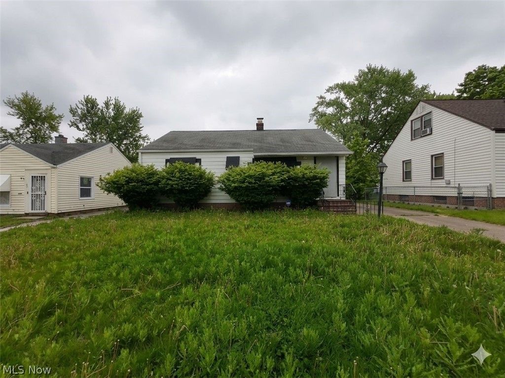 3915 E 189th Street, Cleveland, OH 44122