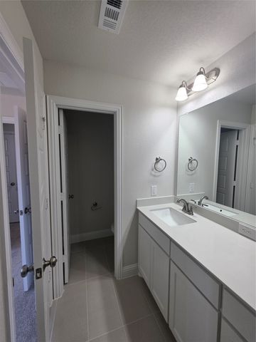 6914 Yellow Hammer Way, Arlington, TX 76001